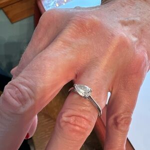 East West Trellis 1.08 carat simulated diamond ring. Size 9